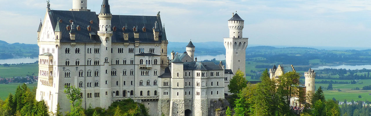 замок нойшванштайн, групповая экскурсия в замок Нойшванштайн, экскурсии, замки Баварии, достопримечательности Германии
